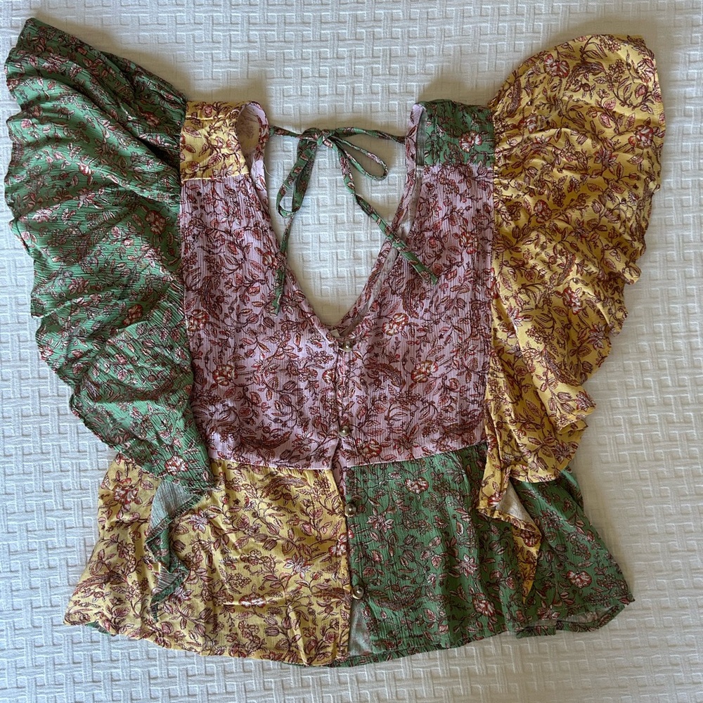O'Neill Patchwork Floral Puff Sleeve Top in Green, Yellow, Mauve
